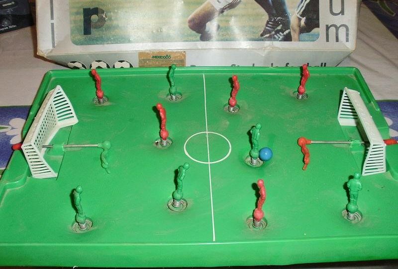 A toy soccer game from 1986 with mechanical players