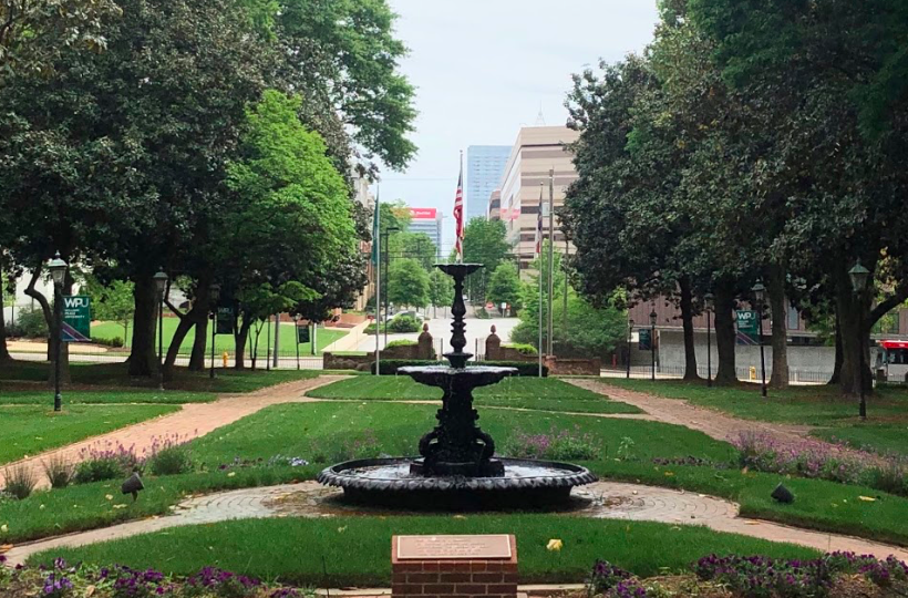 William Peace University Main lawn and fountain